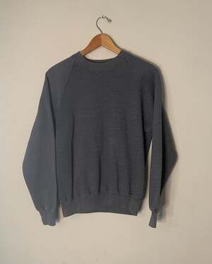 Vintage 90s Plain Gray Crewneck Sweatshirt Medium Jerzees Made in Usa L